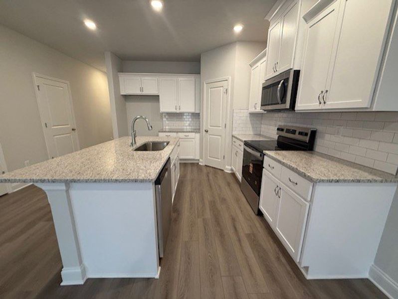 Furnished interior view inside a new home in Caroleton Townhomes, Grovetown (Image 7).