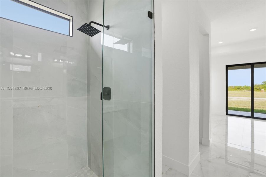 Close-up of interior finishes inside a home in , Labelle (Image 11). Close-up of interior finishes inside a home in , Labelle (Image 11).