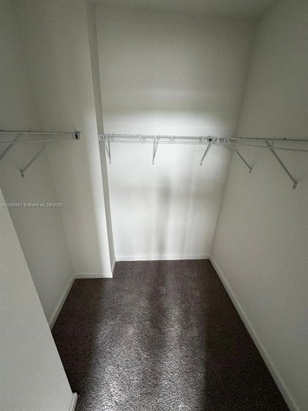 Spacious, unfurnished interior of a new home in , Homestead (Image 11).