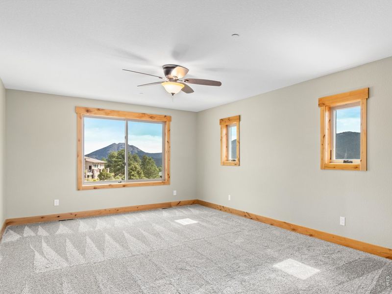 Spacious, unfurnished interior of a new home in , Estes Park (Image 25).