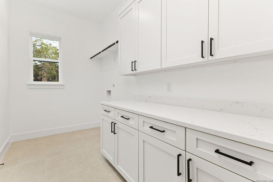Furnished interior view inside a new home in , Spring Branch (Image 9). Furnished interior view inside a new home in , Spring Branch (Image 9).