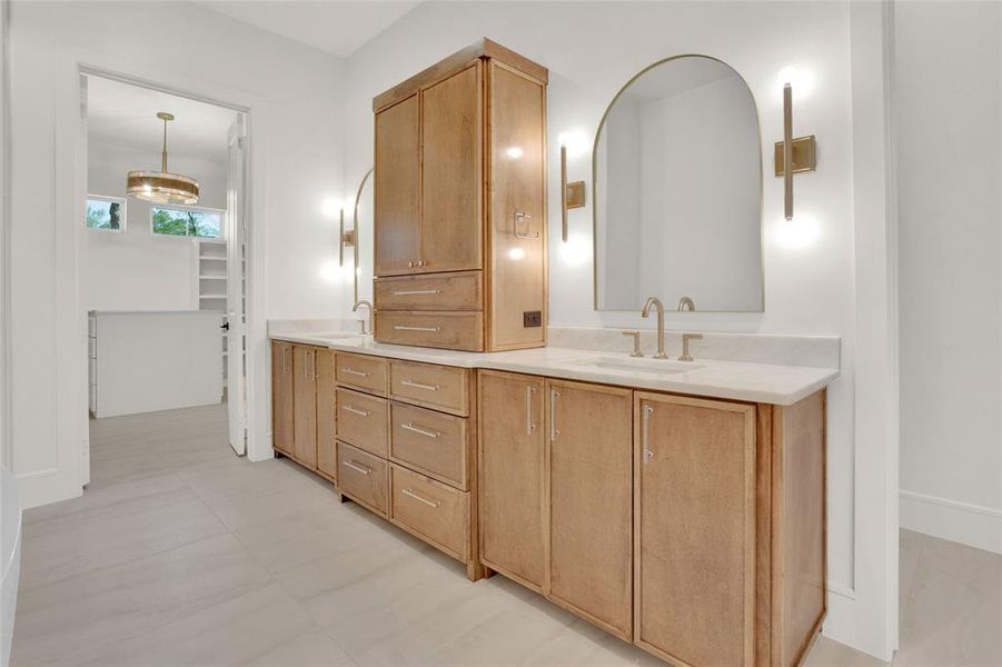 Furnished interior view inside a new home in , Tyler (Image 7).