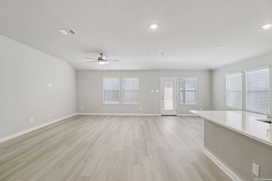 Spacious, unfurnished interior of a new home in Sagebrooke - Classic Series, San Antonio (Image 35).