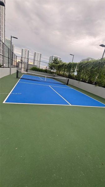 Private Pickleball Court on the 11th-Floor Amenity Deck Private Pickleball Court on the 11th-Floor Amenity Deck