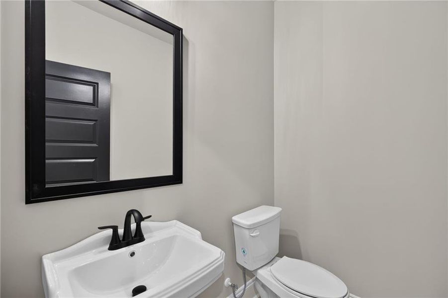 Close-up of interior finishes inside a home in , Waco (Image 12).
