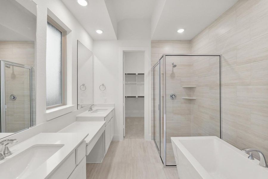 Furnished interior view inside a new home in Evergreen, Conroe (Image 8). Furnished interior view inside a new home in Evergreen, Conroe (Image 8).