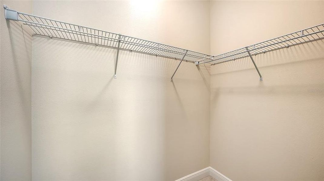 Spacious, unfurnished interior of a new home in Grand Park, Sarasota (Image 35).