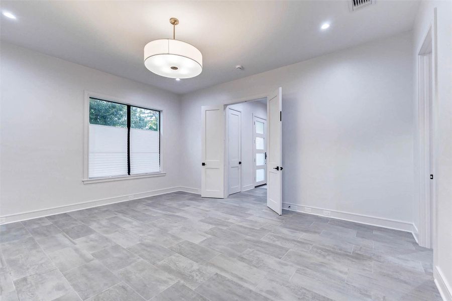 Spacious, unfurnished interior of a new home in , Houston (Image 20). Spacious, unfurnished interior of a new home in , Houston (Image 20).