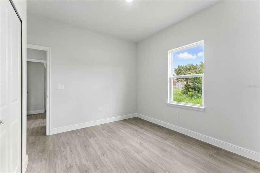 Spacious, unfurnished interior of a new home in , Ocala (Image 46).