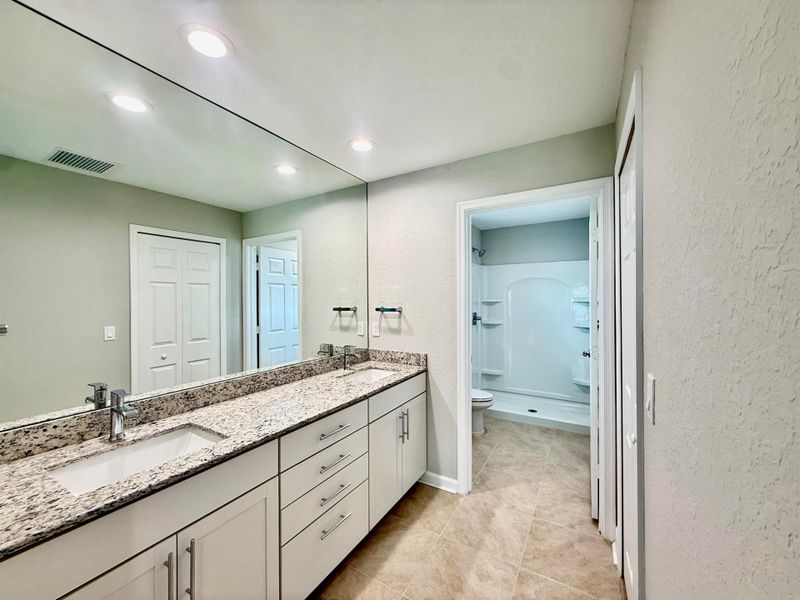 Furnished interior view inside a new home in , Fort Pierce (Image 15).