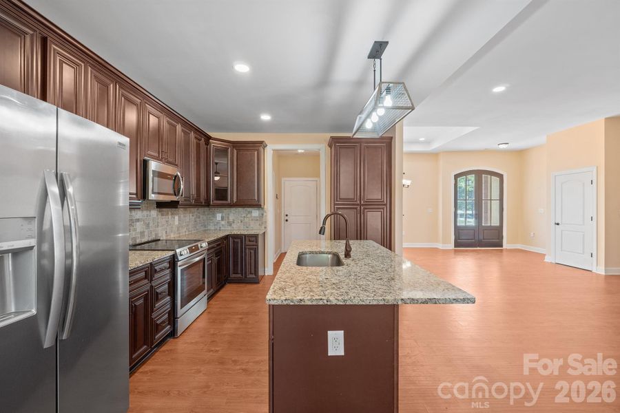 Furnished interior view inside a new home in , Kings Mountain (Image 9).