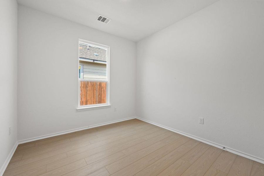 Bedroom/Den