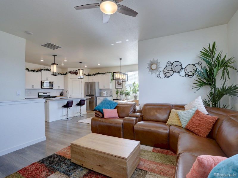 Furnished interior view inside a new home in Crystal Valley Pine Ridge, Castle Rock (Image 10).