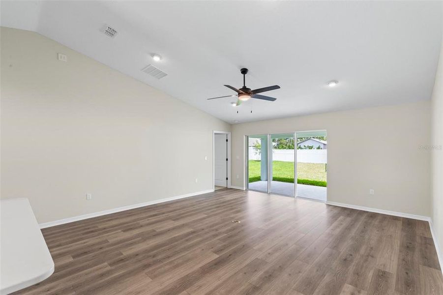 Spacious, unfurnished interior of a new home in , Palm Coast (Image 37).