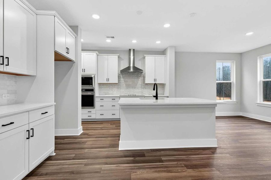 The Rainey - Kitchen