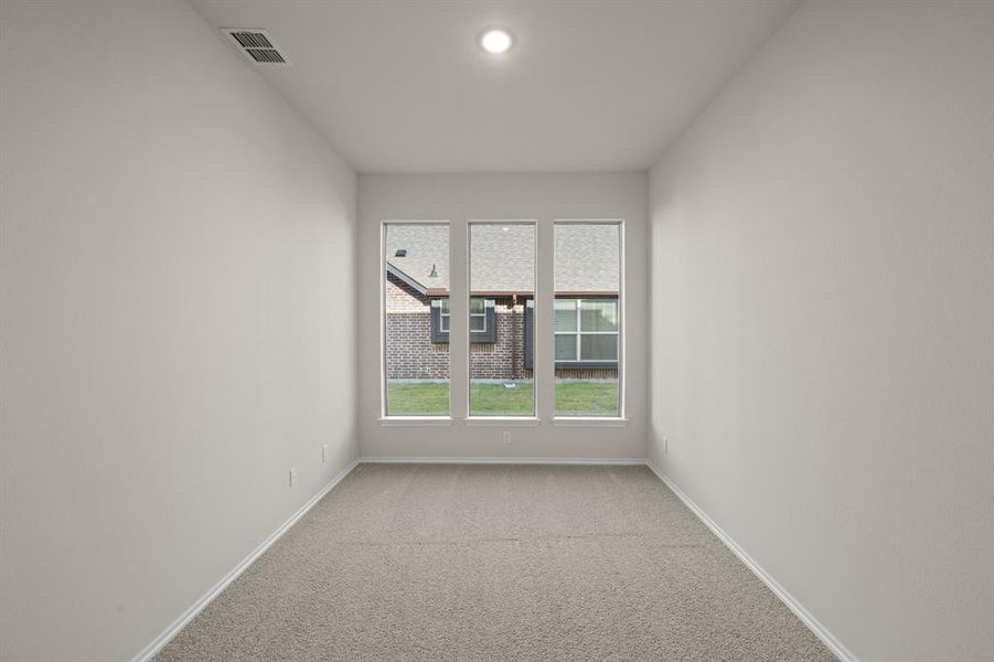 321 Los Llanos- Study-1