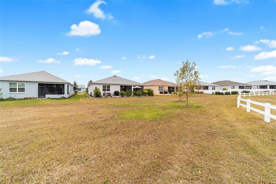 Exterior details and patio area of a home in , Ocala (Image 25). Exterior details and patio area of a home in , Ocala (Image 25).