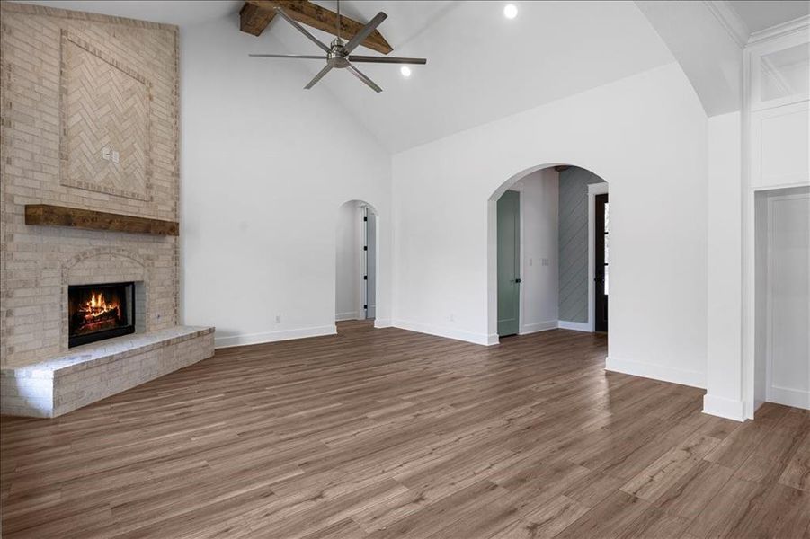 Spacious, unfurnished interior of a new home in , Jacksonville (Image 27). Spacious, unfurnished interior of a new home in , Jacksonville (Image 27).