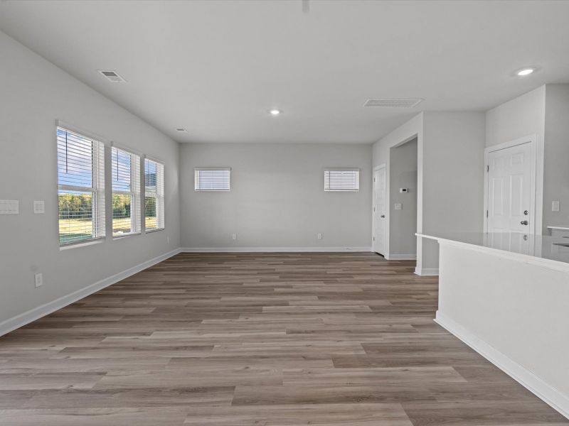 Spacious, unfurnished interior of a new home in Brayfield Manor - Heritage Collection, Wellford (Image 13).