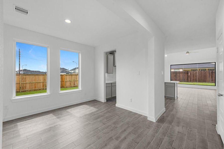 Spacious, unfurnished interior of a new home in Briarwood Crossing, Rosenberg (Image 19). Spacious, unfurnished interior of a new home in Briarwood Crossing, Rosenberg (Image 19).