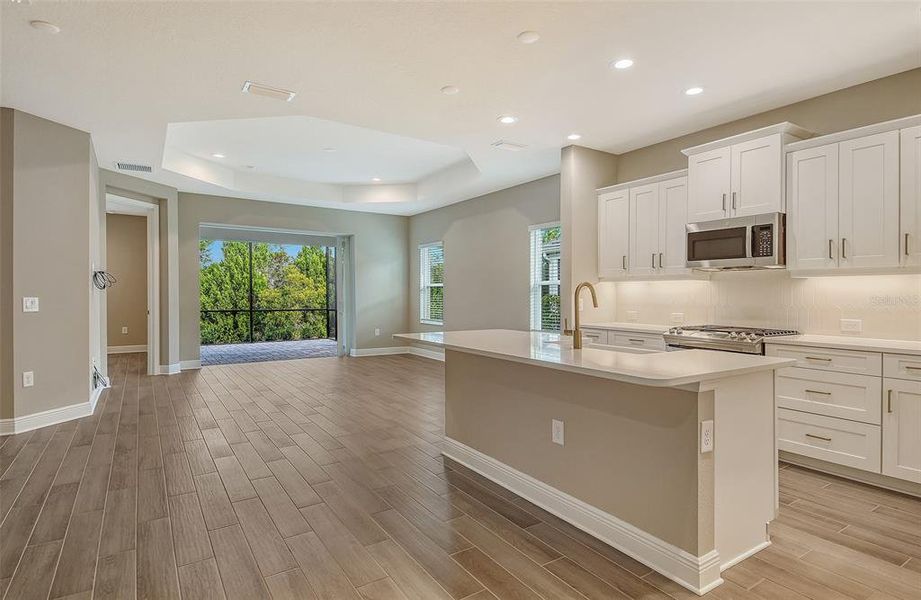 Furnished interior view inside a new home in , Venice (Image 6).