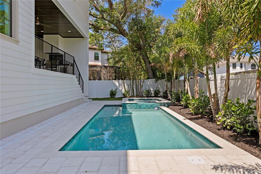 Image 77 of a home in .