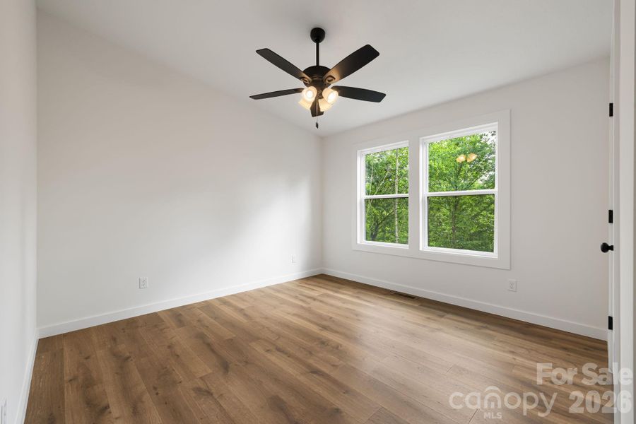 Spacious, unfurnished interior of a new home in , Leicester (Image 13).