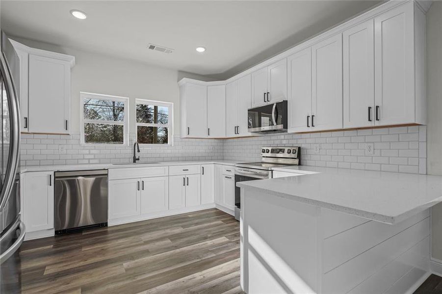 Furnished interior view inside a new home in , Cornelia (Image 13).