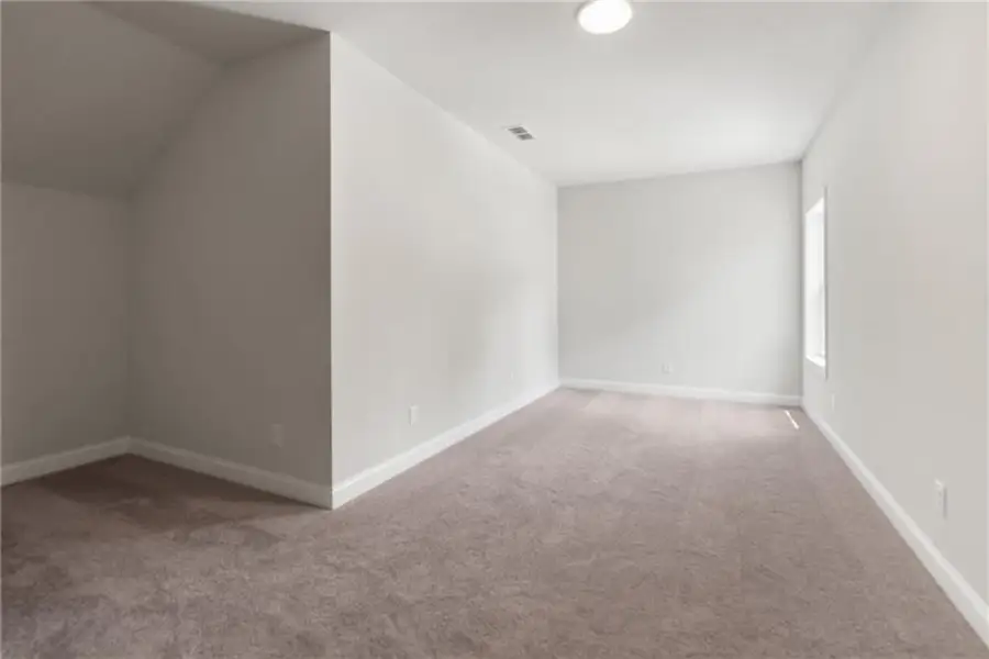 Spacious, unfurnished interior of a new home in Promenade at Sawnee Village, Cumming (Image 41).
