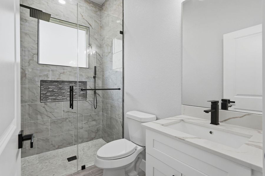 Furnished interior view inside a new home in , Willis (Image 10).