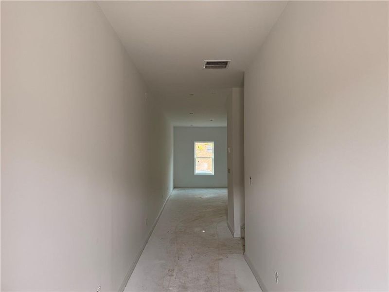 Spacious, unfurnished interior of a new home in Leydenview, Mableton (Image 16).