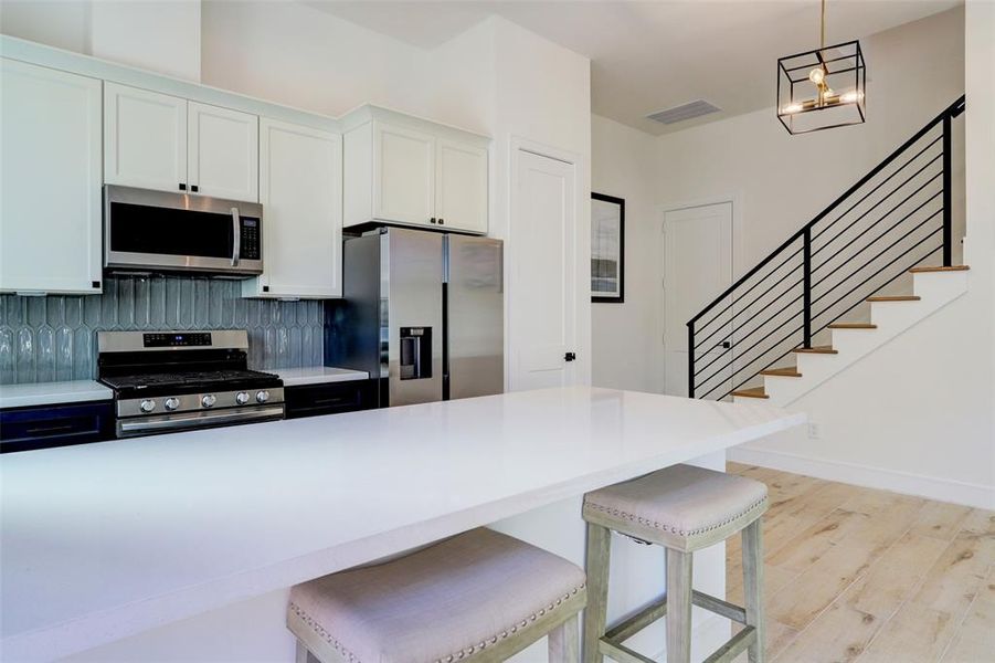 Image 18 of a home in .