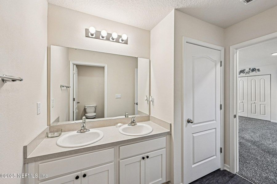 Furnished interior view inside a new home in Cross Creek Express, Green Cove Springs (Image 31). Furnished interior view inside a new home in Cross Creek Express, Green Cove Springs (Image 31).