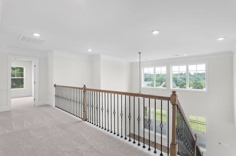 Spacious, unfurnished interior of a new home in Mount Vintage, North Augusta (Image 41).