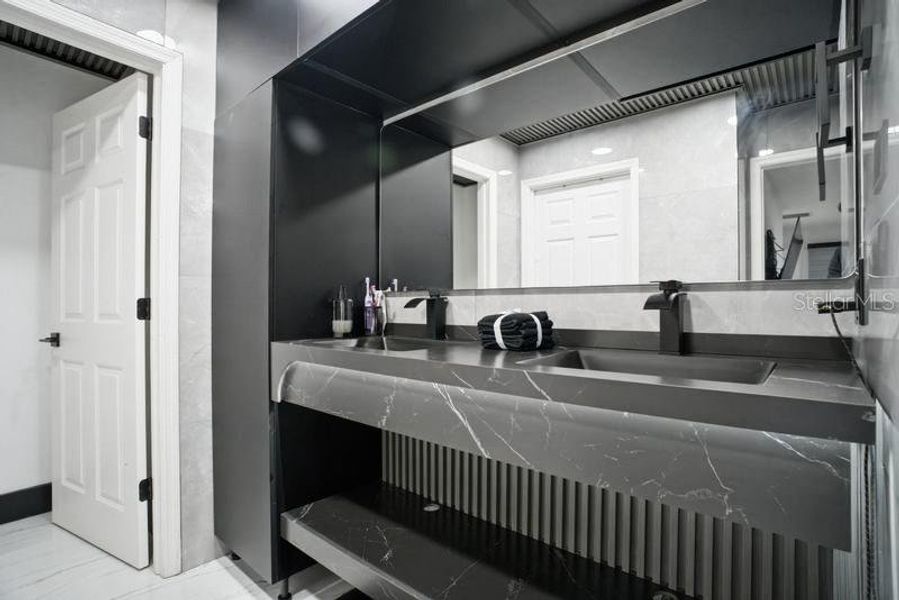 Furnished interior view inside a new home in Storey Creek, Kissimmee (Image 37).