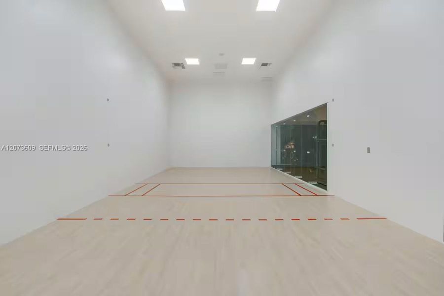 Spacious, unfurnished interior of a new home in , Miami (Image 17). Spacious, unfurnished interior of a new home in , Miami (Image 17).