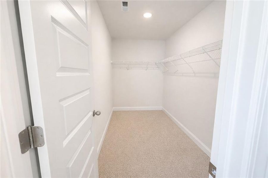 Spacious, unfurnished interior of a new home in , Bonaire (Image 19).