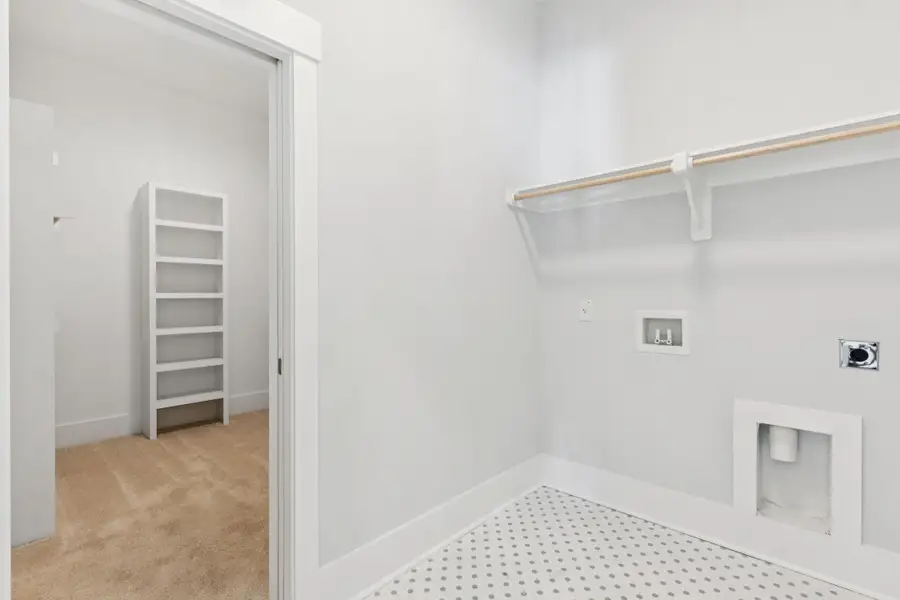 Spacious, unfurnished interior of a new home in Nexton, Summerville (Image 3).