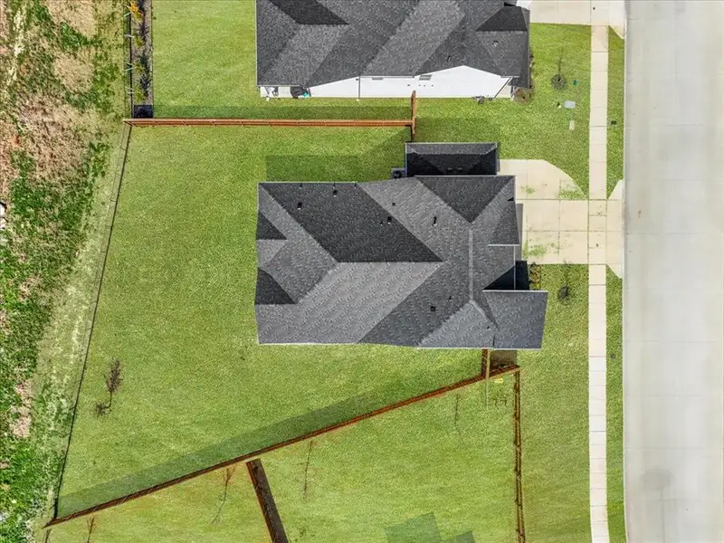 Image 38 of a home in .