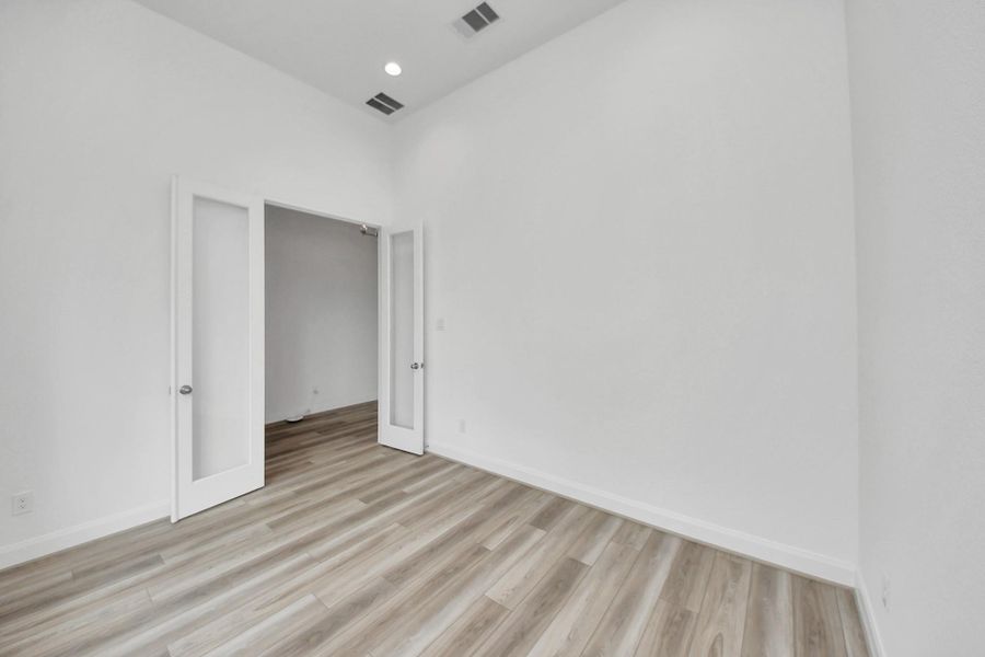 Spacious, unfurnished interior of a new home in Marvida, Cypress (Image 7).