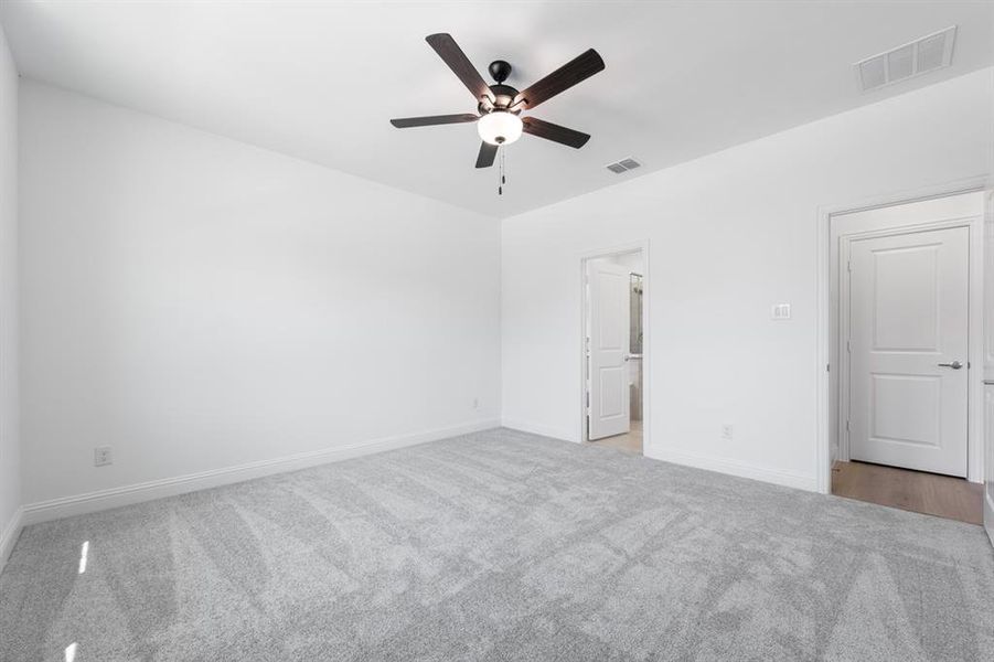 Spacious, unfurnished interior of a new home in North Sky Celina, Celina (Image 26).