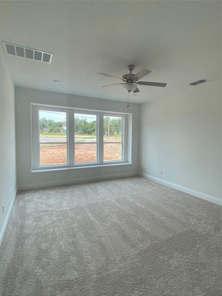 Spacious, unfurnished interior of a new home in Sauls Ranch East, Round Rock (Image 24). Spacious, unfurnished interior of a new home in Sauls Ranch East, Round Rock (Image 24).