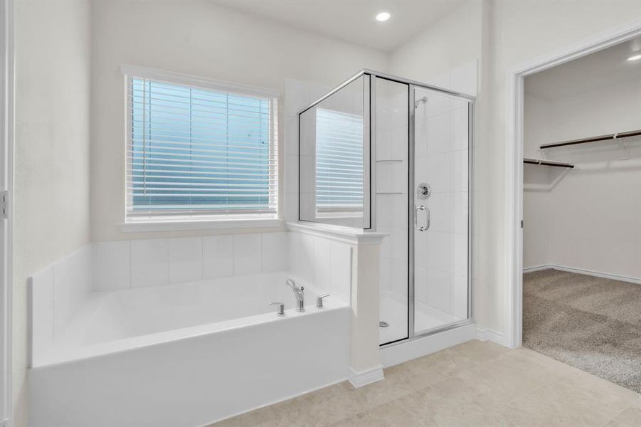 Furnished interior view inside a new home in The Landing at Hidden Lakes, McKinney (Image 14). Furnished interior view inside a new home in The Landing at Hidden Lakes, McKinney (Image 14).