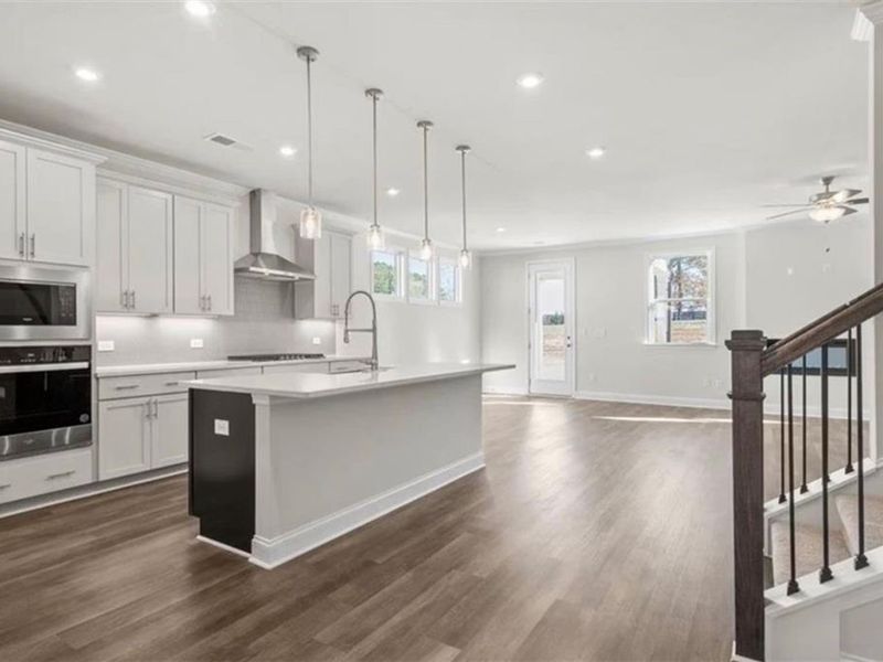 Furnished interior view inside a new home in Wehunt Meadows, Hoschton (Image 5).