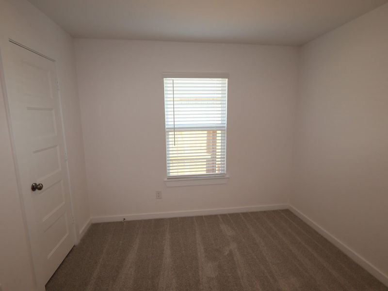 Spacious, unfurnished interior of a new home in Indian Springs, Crosby (Image 6).