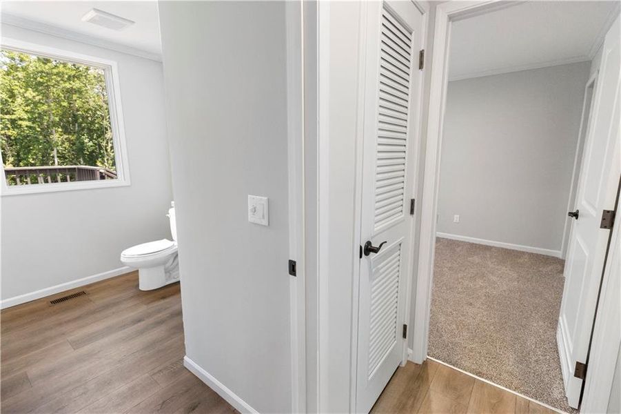 Spacious, unfurnished interior of a new home in , Clarkesville (Image 24).