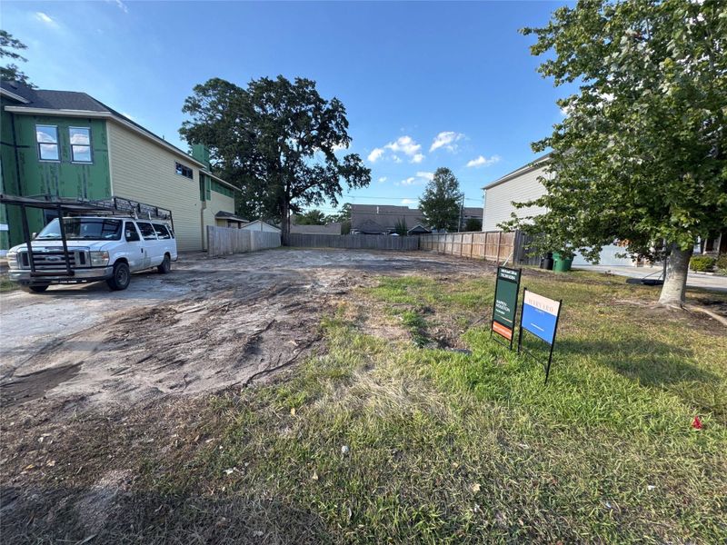 Current status of lot