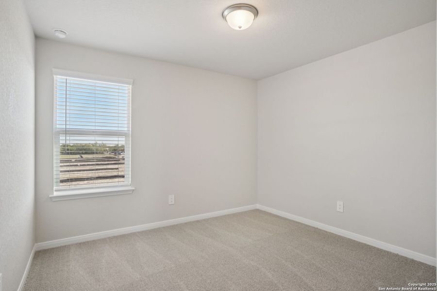 Spacious, unfurnished interior of a new home in Carmel Ranch, Schertz (Image 36). Spacious, unfurnished interior of a new home in Carmel Ranch, Schertz (Image 36).