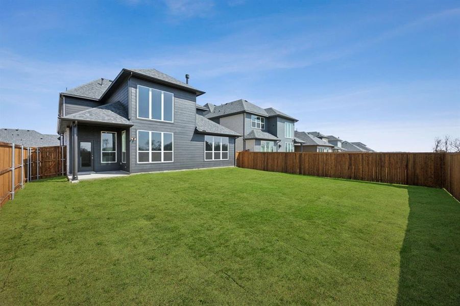 Exterior details and patio area of a home in Sicily, Princeton (Image 3).