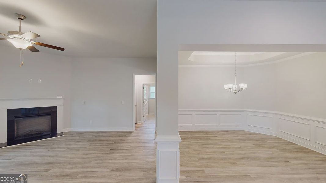 Spacious, unfurnished interior of a new home in Holliday Pass, Griffin (Image 11).